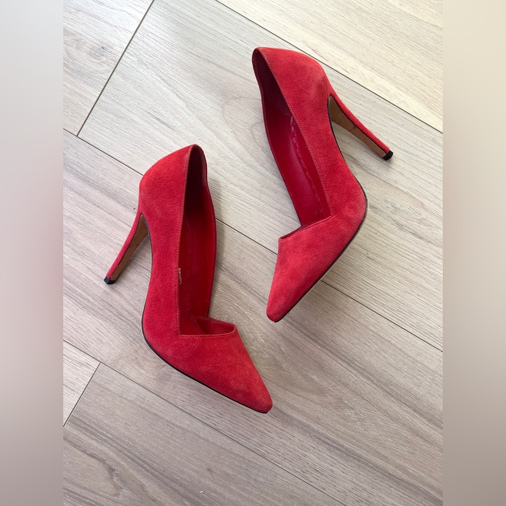 ALICE + OLIVIA red suede Dina heels maximalist party glam / size 39